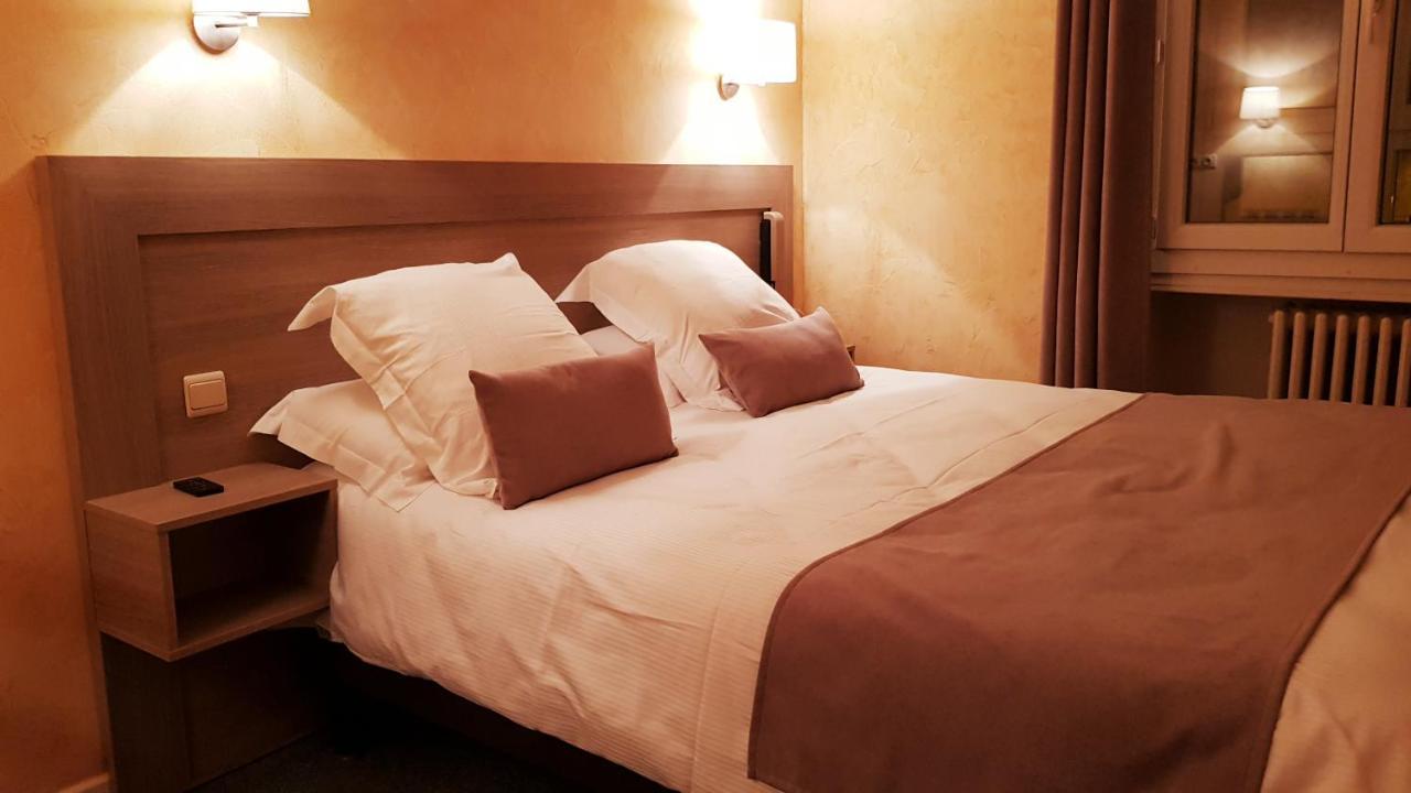 Hostellerie D'Heloise Logis Клюни Экстерьер фото